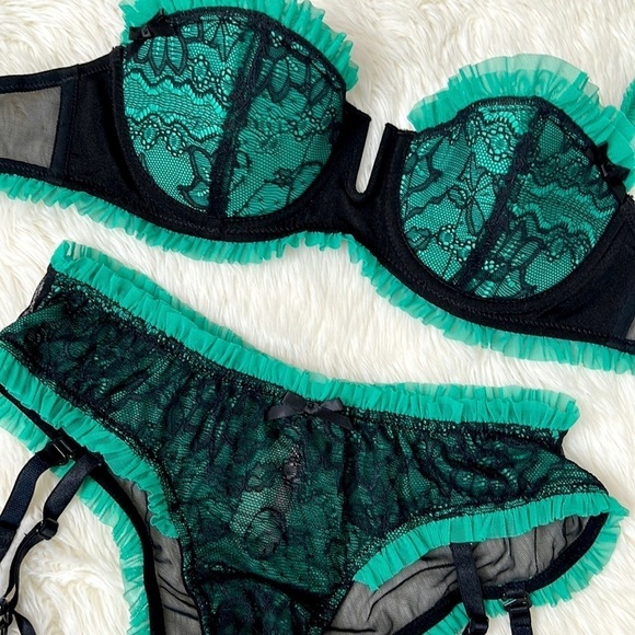Victoria’s Secret Sexy Little Things Set